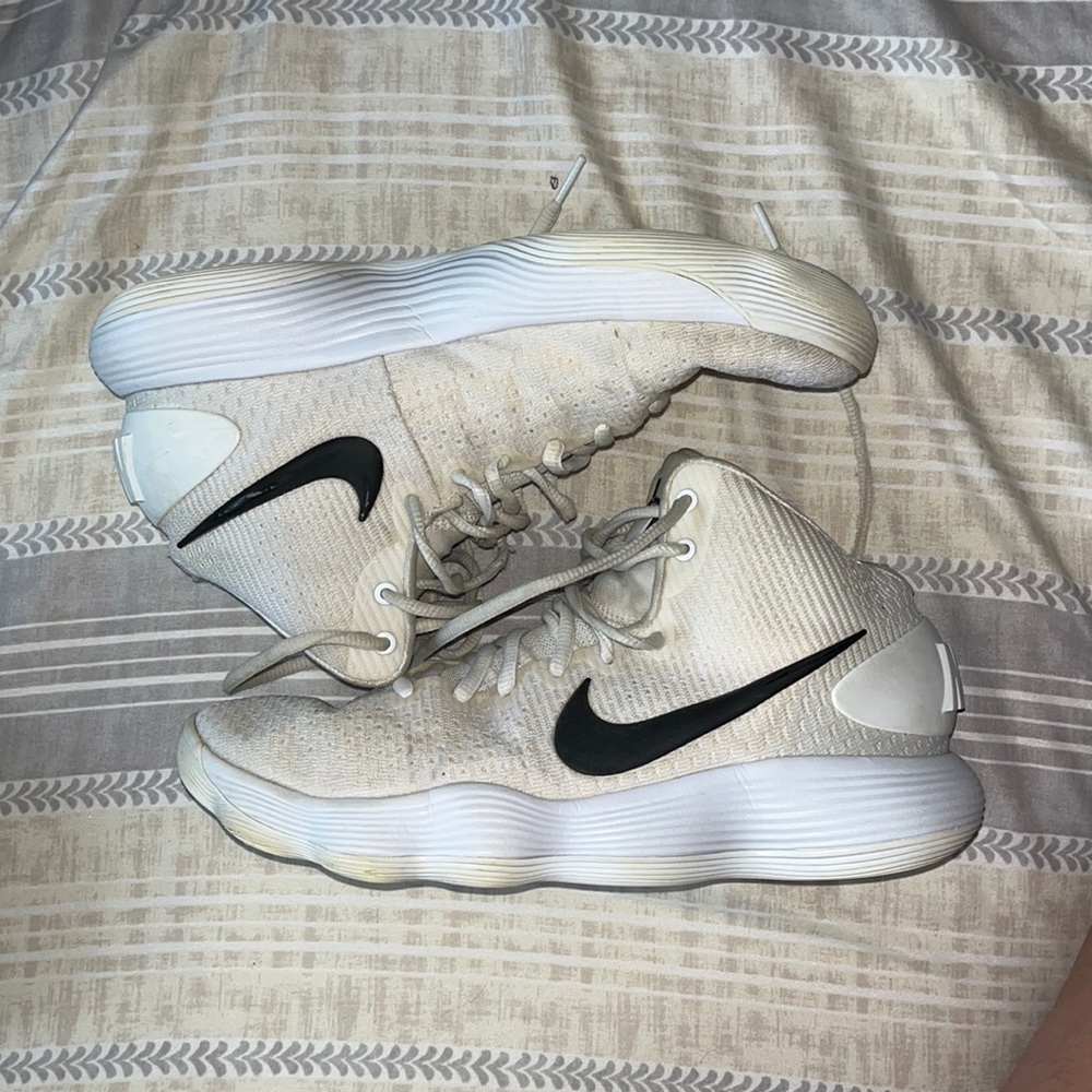 Nike Hyperdunks